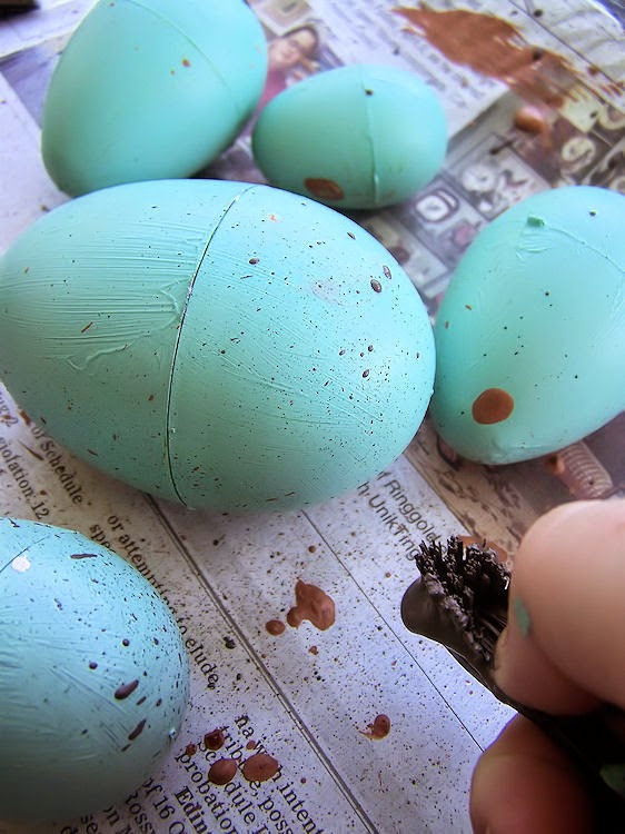 DIY Farmhouse Egg Decor Robins Egg Speckled