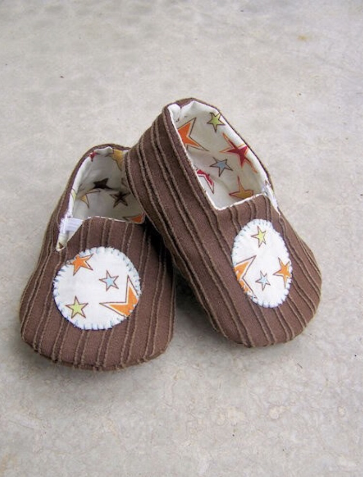 Free Sewing Pattern for Unisex Baby Shoes